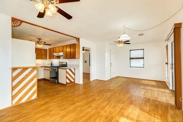 16515 Bahama Way, Jamaica Beach, TX 77554