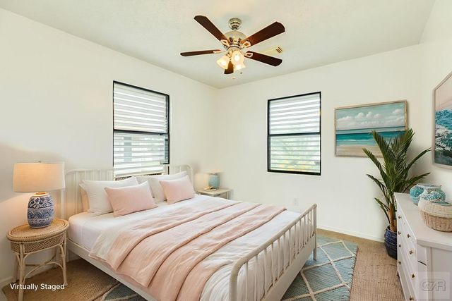 16515 Bahama Way, Jamaica Beach, TX 77554