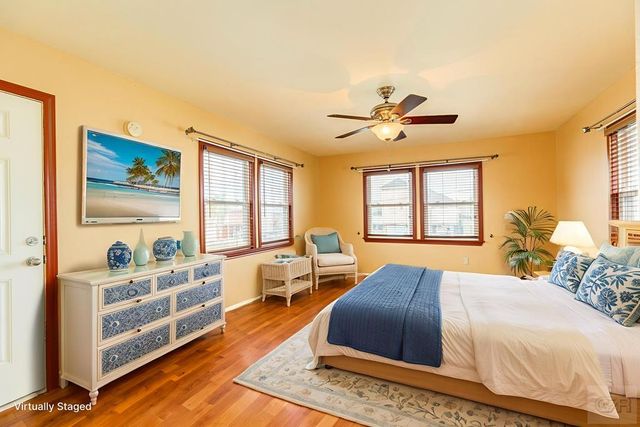 16515 Bahama Way, Jamaica Beach, TX 77554