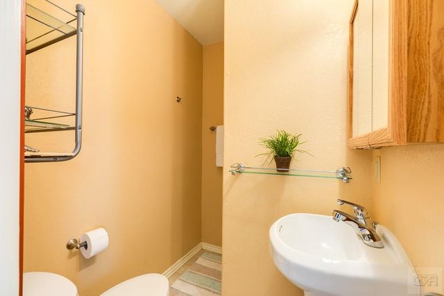 16515 Bahama Way, Jamaica Beach, TX 77554