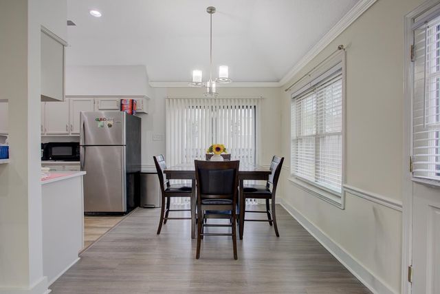 4765 BARKSHIRE DR, Memphis, TN 38141