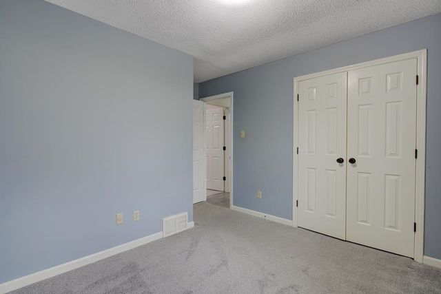 4765 BARKSHIRE DR, Memphis, TN 38141