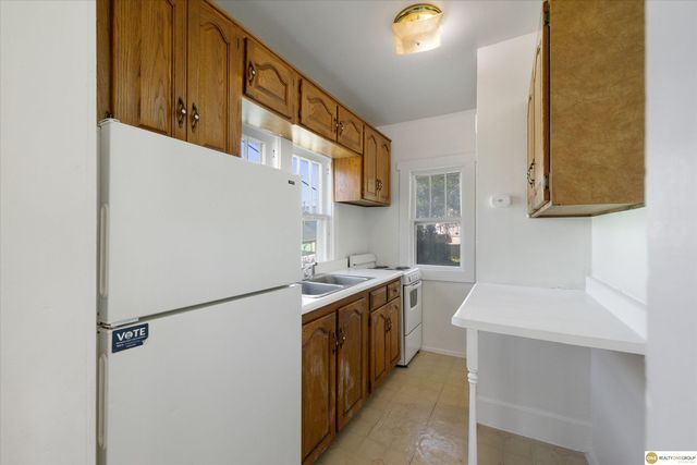 3721 Ohio Street, Omaha, NE 68111