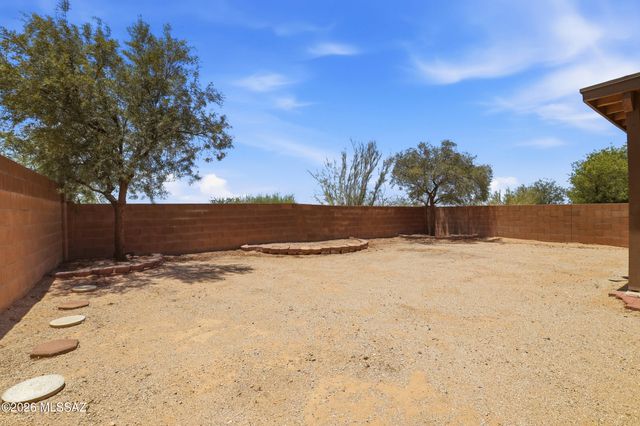 7740 S Lions Spring Way, Tucson, AZ 85747
