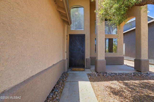 7740 S Lions Spring Way, Tucson, AZ 85747