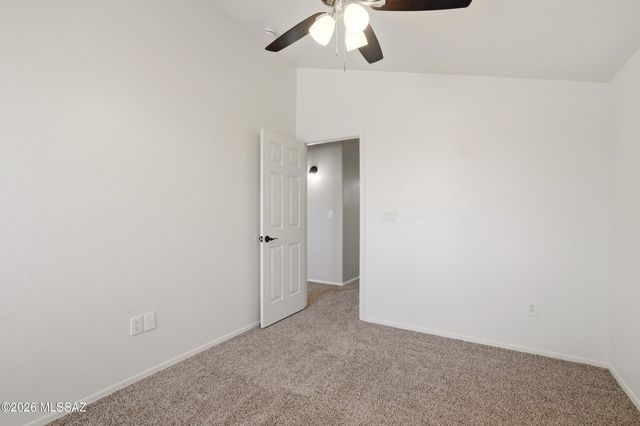 7740 S Lions Spring Way, Tucson, AZ 85747