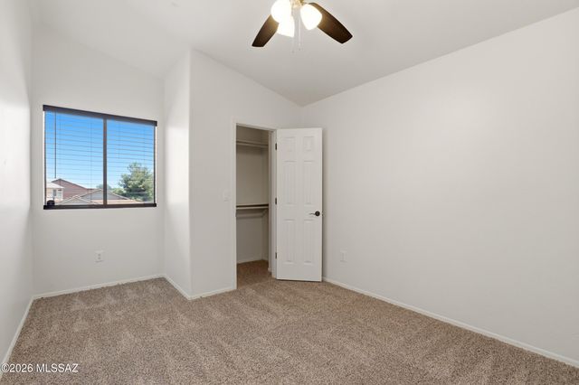 7740 S Lions Spring Way, Tucson, AZ 85747