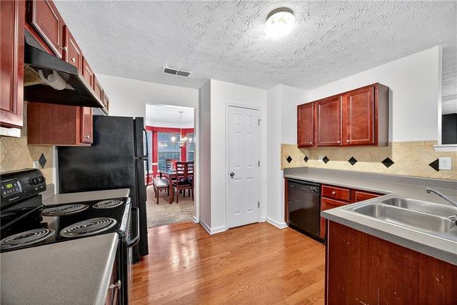 2430 Napa Valley Drive, Villa Rica, GA 30180