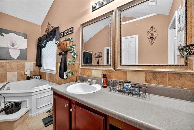 2430 Napa Valley Drive, Villa Rica, GA 30180