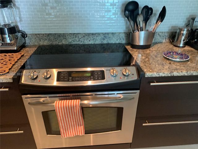 950 BRICKELL BAY DRIVE 1900, Miami, FL 33131