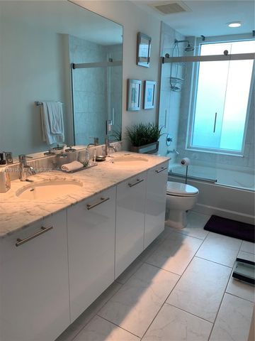 950 BRICKELL BAY DRIVE 1900, Miami, FL 33131