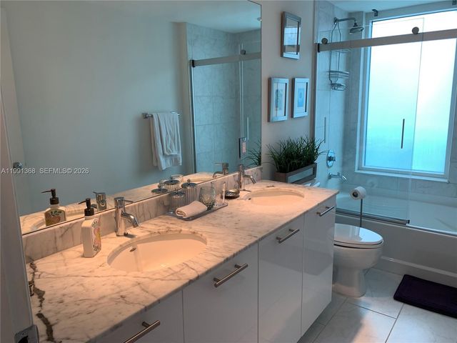 950 BRICKELL BAY DRIVE 1900, Miami, FL 33131