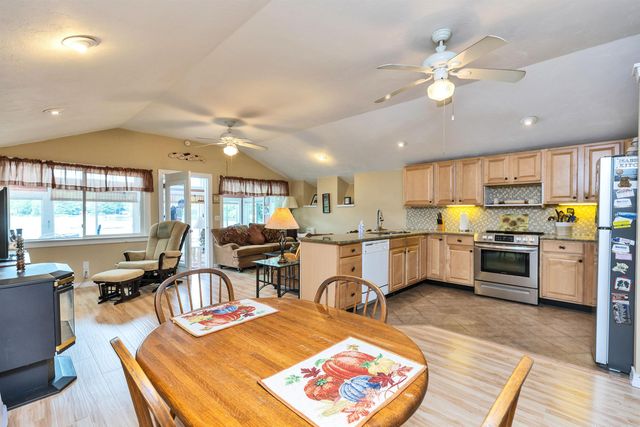 143 Lower Pratt Pond Road, New Ipswich, NH 03071