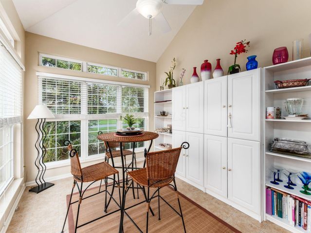 7450 Deer Valley Crossing, Powell, OH 43065