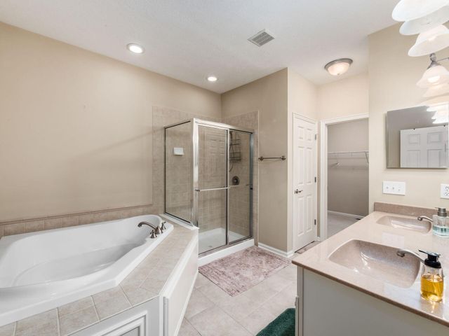 7450 Deer Valley Crossing, Powell, OH 43065