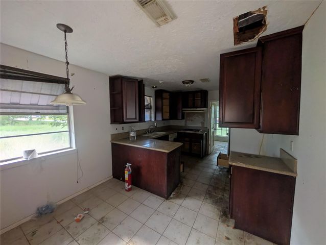11623 W Bellfort Avenue, Houston, TX 77099