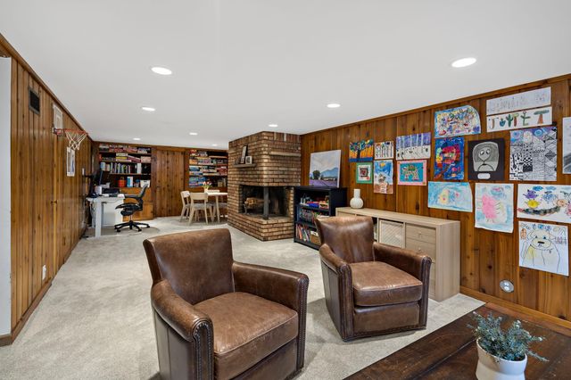 5928 Chowen Avenue S, Edina, MN 55410