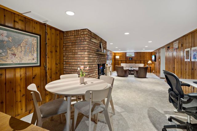 5928 Chowen Avenue S, Edina, MN 55410