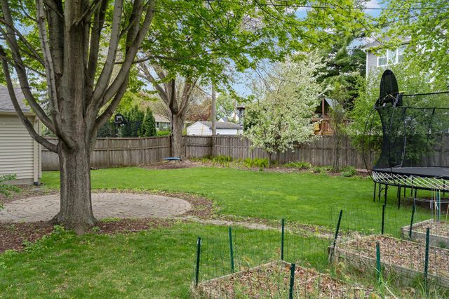 5928 Chowen Avenue S, Edina, MN 55410