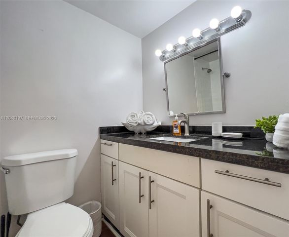7904 West Dr 812, North Bay Village, FL 33141