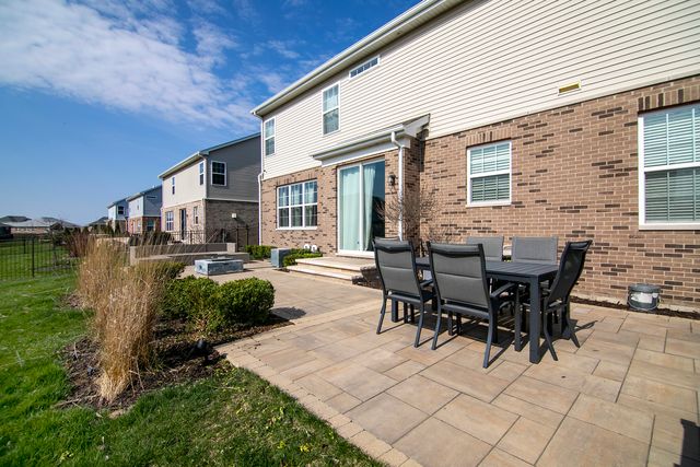 14213 W Thomas Street, Manhattan, IL 60442