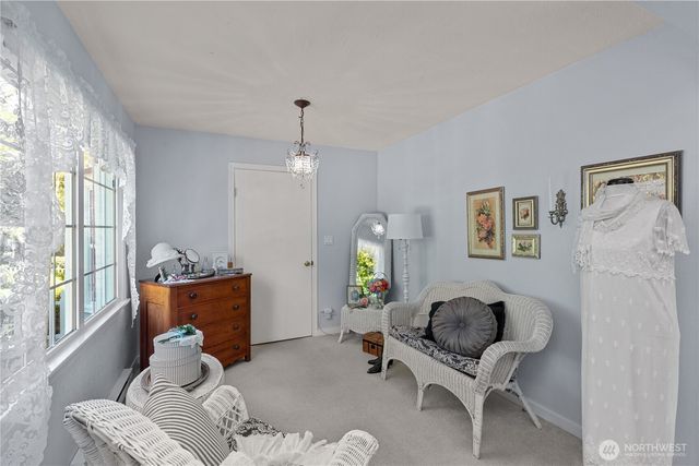 1103 S Montesano Street, Westport, WA 98595