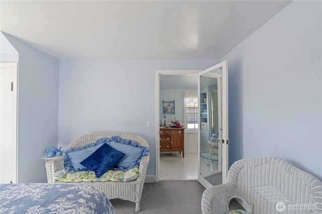 1103 S Montesano Street, Westport, WA 98595