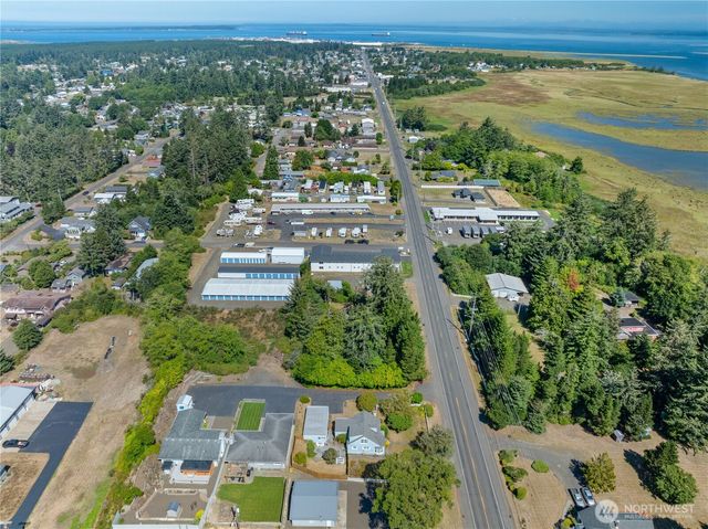 1103 S Montesano Street, Westport, WA 98595