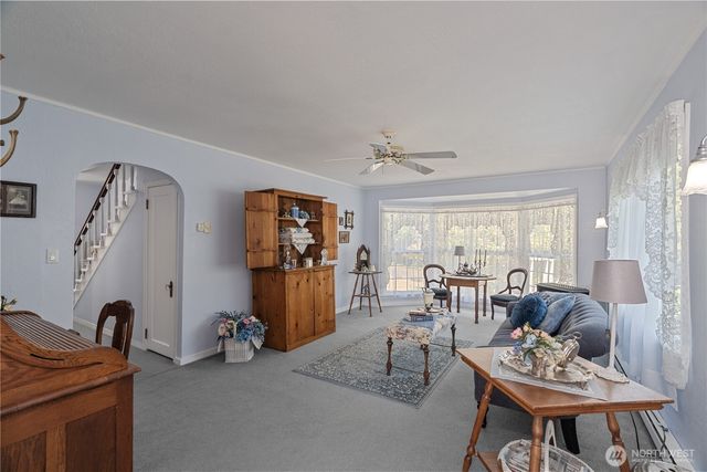 1103 S Montesano Street, Westport, WA 98595