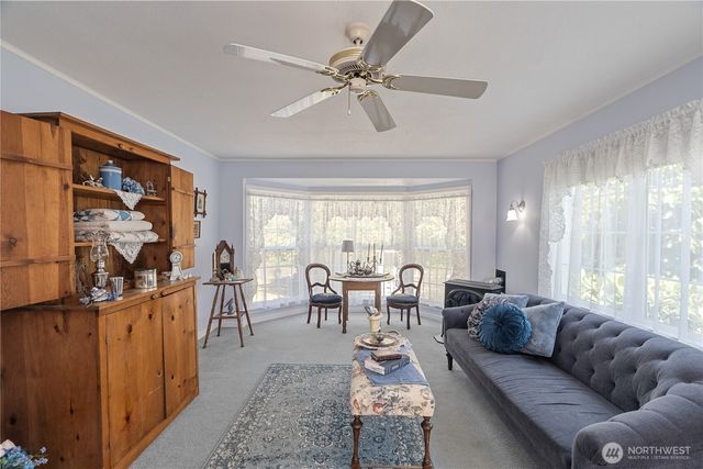 1103 S Montesano Street, Westport, WA 98595