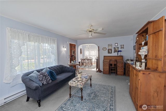 1103 S Montesano Street, Westport, WA 98595