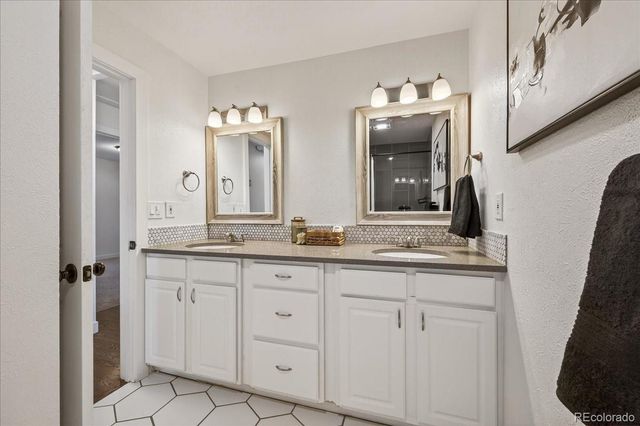 7955 Parfet Street, Arvada, CO 80005