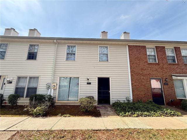 151 Old Ferry Way, Roswell, GA 30076