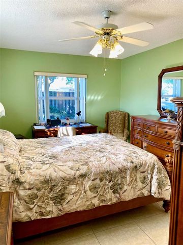 1616 S LAKE AVENUE 4, Clearwater, FL 33756