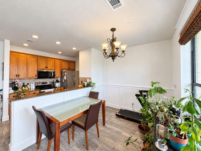 17808 Maritime Point DR 202, Jonestown, TX 78645