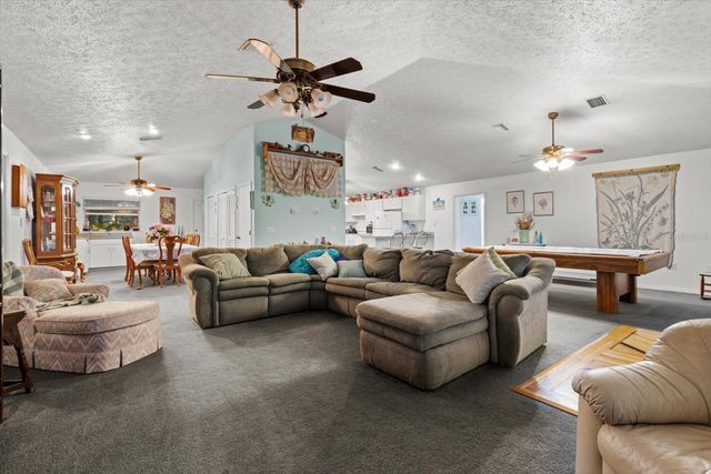 3438 N CITRUS AVENUE, Crystal River, FL 34428