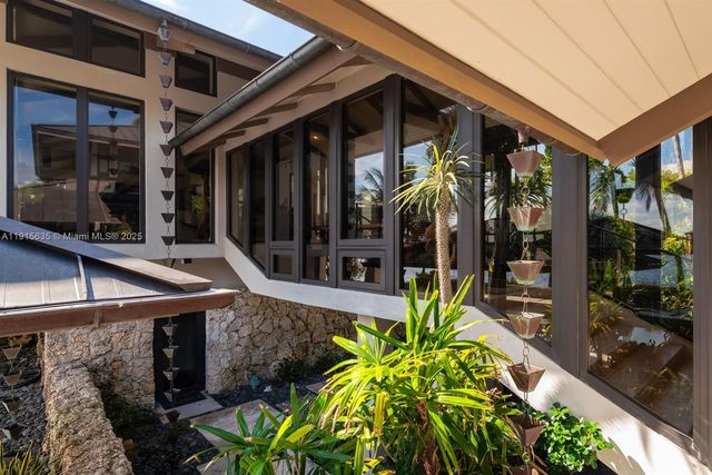 820 San Pedro Ave, Coral Gables, FL 33156