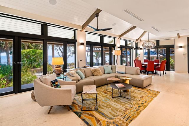 820 San Pedro Ave, Coral Gables, FL 33156