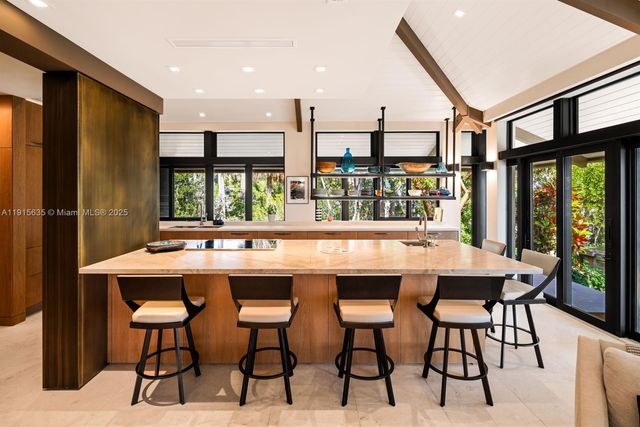 820 San Pedro Ave, Coral Gables, FL 33156