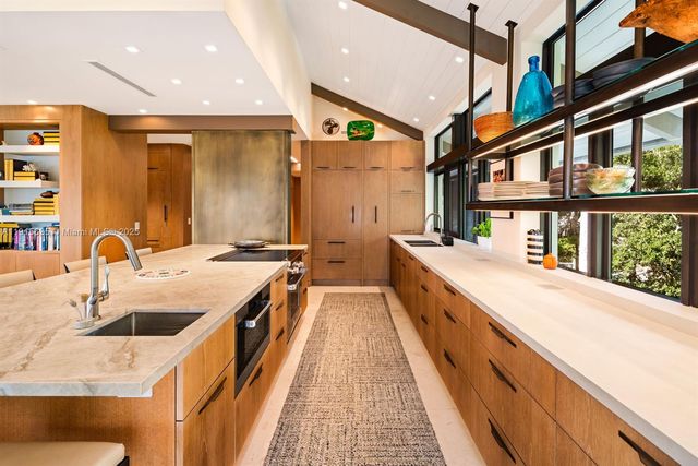 820 San Pedro Ave, Coral Gables, FL 33156