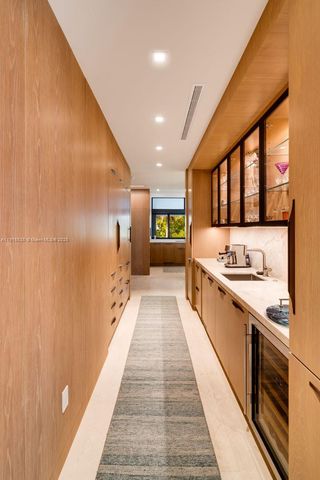 820 San Pedro Ave, Coral Gables, FL 33156