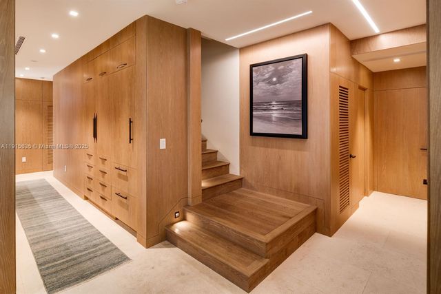 820 San Pedro Ave, Coral Gables, FL 33156