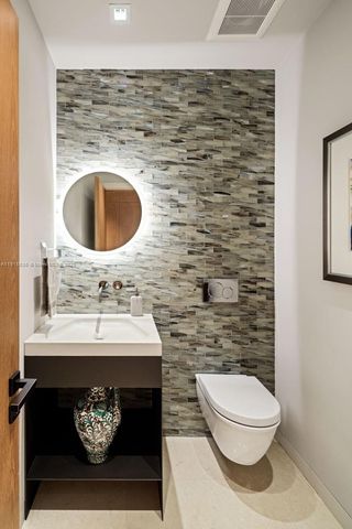 820 San Pedro Ave, Coral Gables, FL 33156