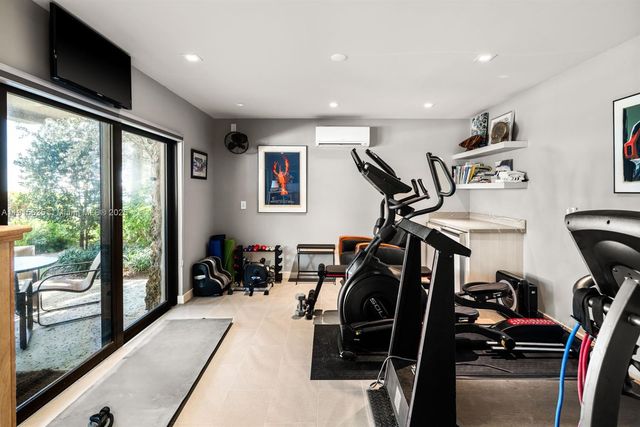 820 San Pedro Ave, Coral Gables, FL 33156