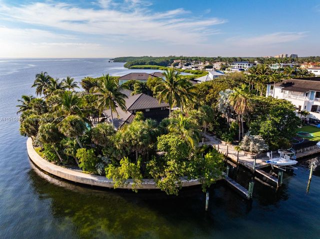 820 San Pedro Ave, Coral Gables, FL 33156