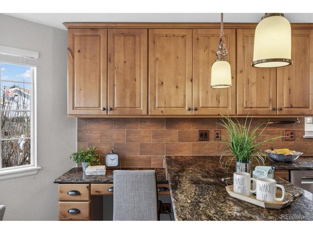 1090 Quarterhorse Trl, Castle Rock, CO 80104