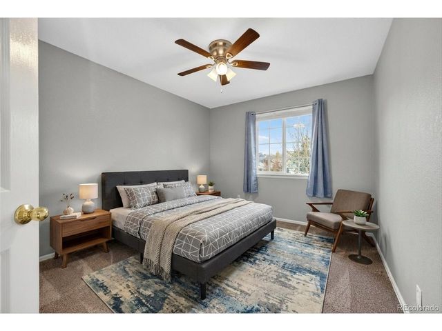 1090 Quarterhorse Trl, Castle Rock, CO 80104