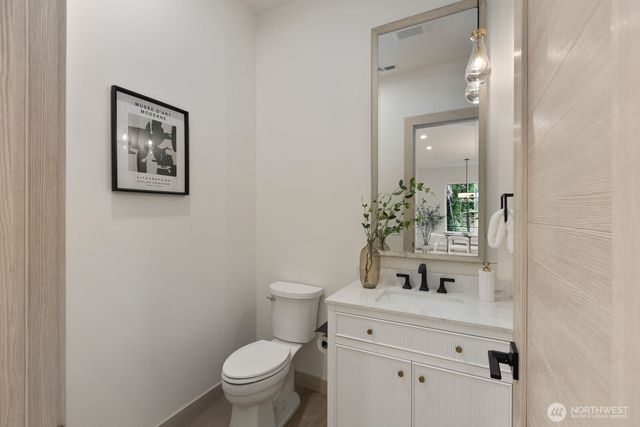 3523 71st Avenue W, University Place, WA 98466