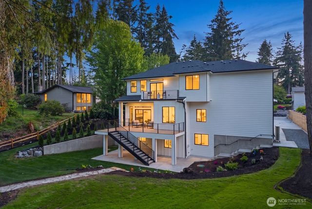 3523 71st Avenue W, University Place, WA 98466