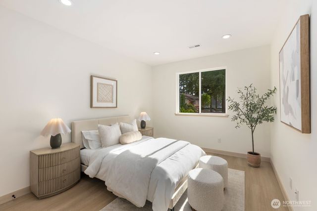 3523 71st Avenue W, University Place, WA 98466